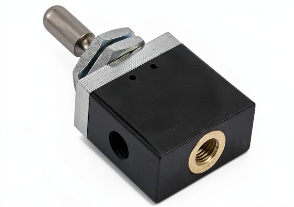 Neutral Lockout Toggle Valve BAV020T Kolasina – 3‑Position Detent-5