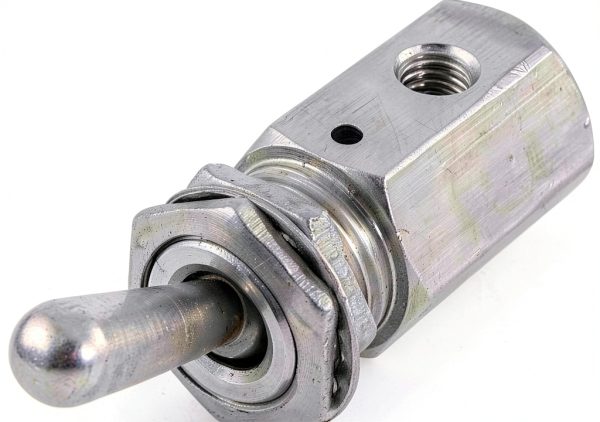 Toggle Valve uxcell TV-3S 2‑Position 3‑Way Silver Metal Pneumatic-0